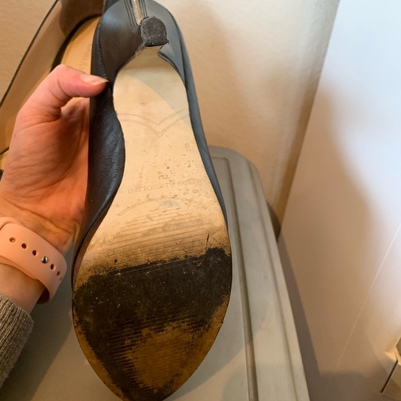 Enzo Angiolini Shoes Enzo Angiolini Pumps With Zipper Detail Poshmark